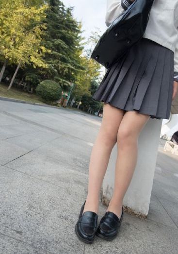 制服丝袜中文字幕日韩_BD国语免费电视剧