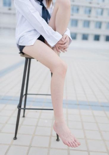 女教师的诱惑5中文字幕_BD国语免费高清观看
