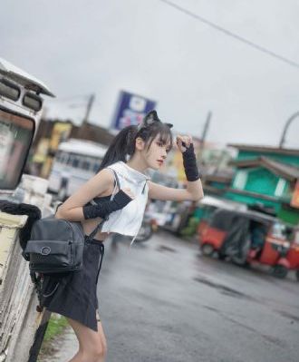 91啪神ben肥臀女教师歌词_超清免费观看最新