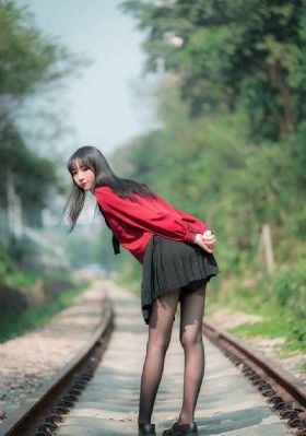 年轻的女房东hd中文字幕_HD动漫免费观看
